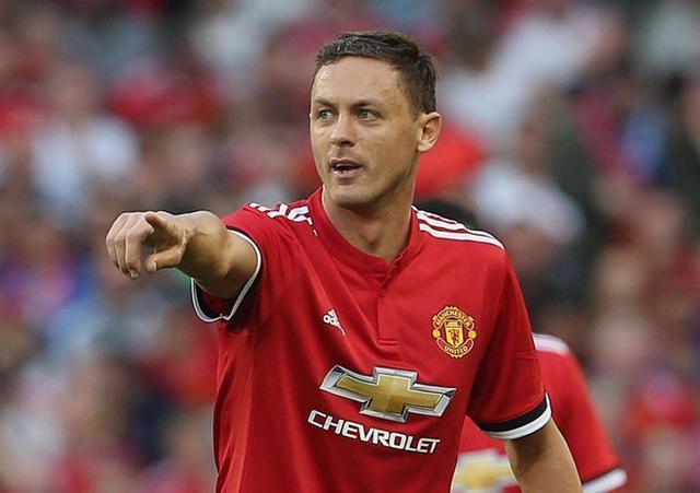 在赛场上屡 在赛场上屡