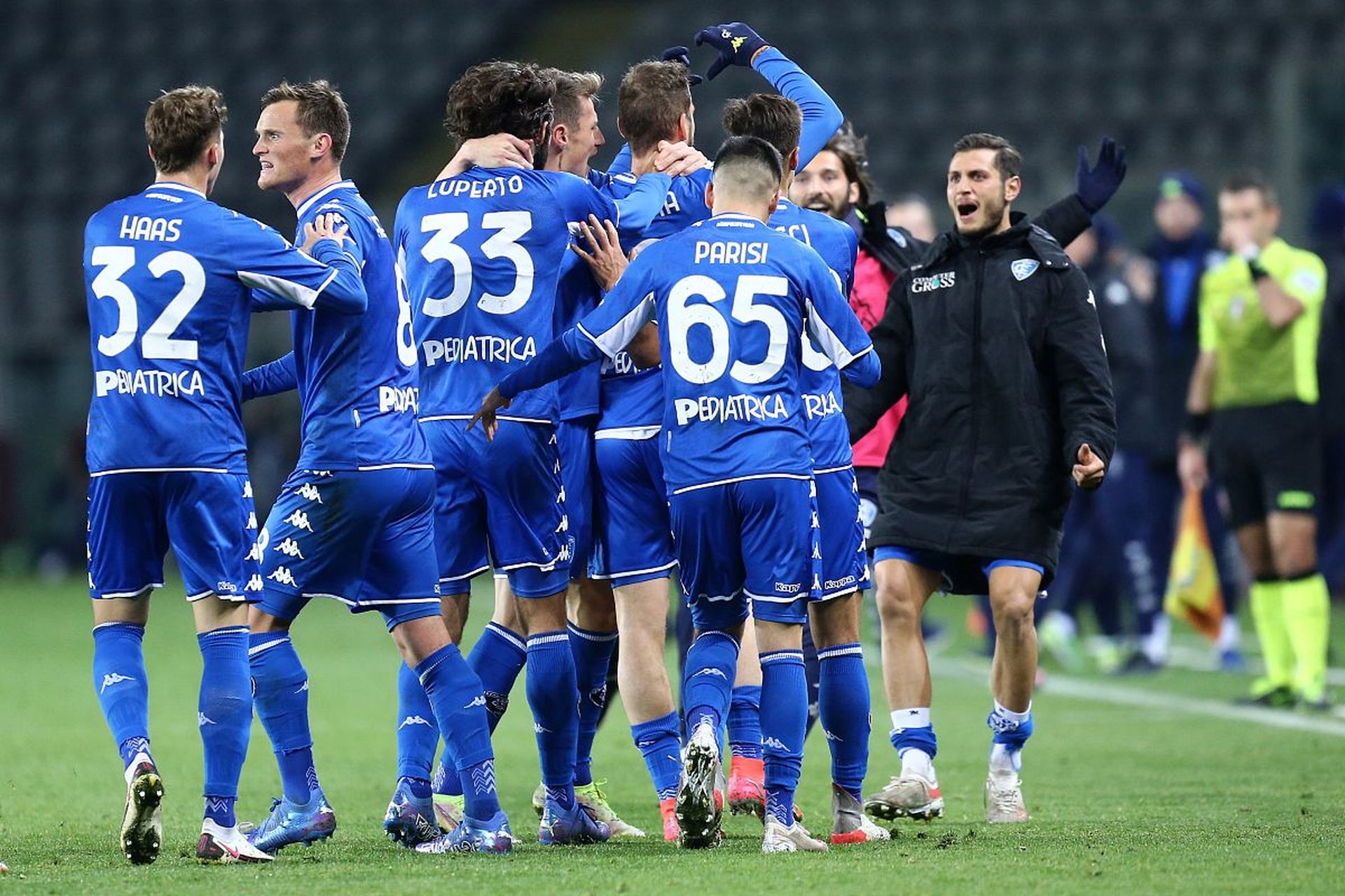 市场经济对 市场经济对